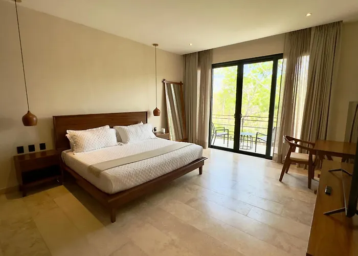 Casa Laak, Luxury Villa, 5 Bedroom 7 Bt, Heated Pool Villa Tulum