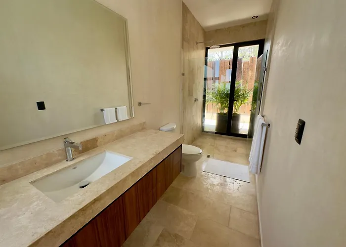 Casa Laak, Luxury Villa, 5 Bedroom 7 Bt, Heated Pool Villa *
