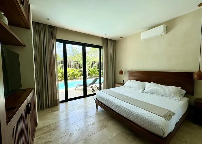 Villa Casa Laak, Luxury Villa, 5 Bedroom 7 Bt, Heated Pool Tulum