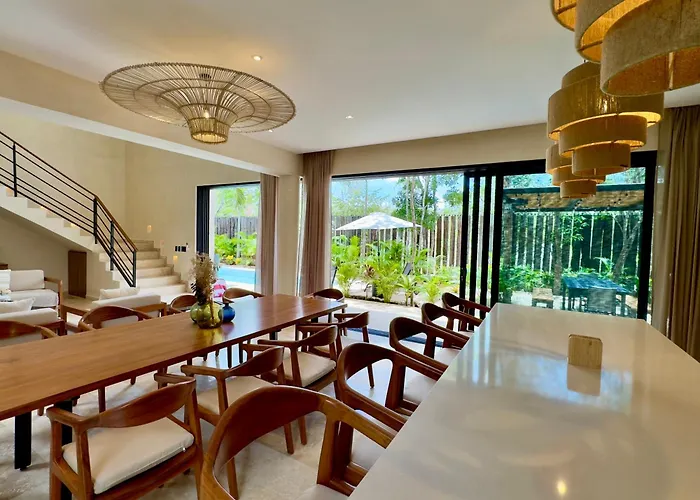 Villa Casa Laak, Luxury Villa, 5 Bedroom 7 Bt, Heated Pool