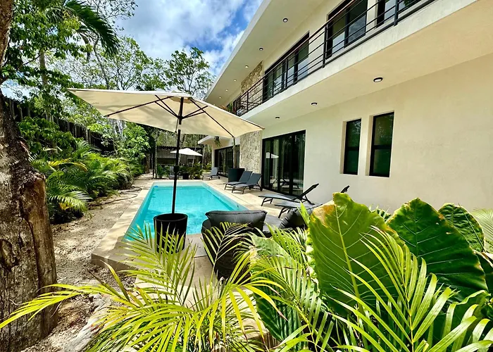 Casa Laak, Luxury Villa, 5 Bedroom 7 Bt, Heated Pool Villa