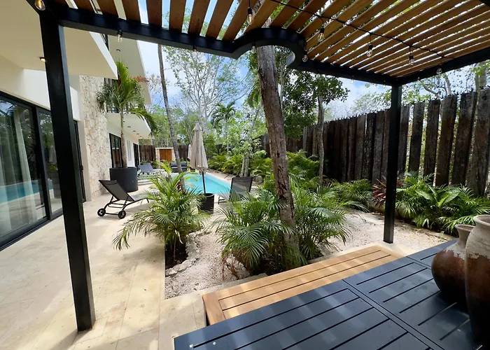 Casa Laak, Luxury Villa, 5 Bedroom 7 Bt, Heated Pool * Tulum