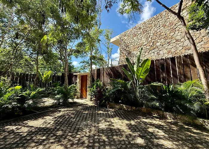 Villa Casa Laak, Luxury Villa, 5 Bedroom 7 Bt, Heated Pool